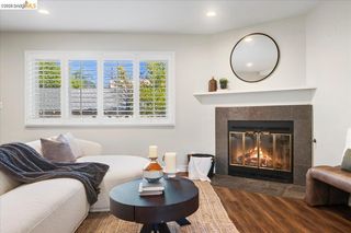 163 N  Parkwood Ave #3, Pasadena, CA 91107