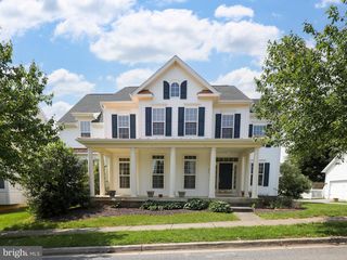 91 Chadwick Dr, Charles Town, WV 25414