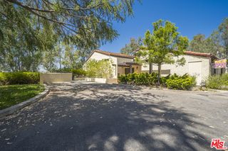28 Aller Ct, Glendale, CA 91206