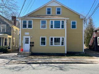 412 Main St #2R, Wareham, MA 02571