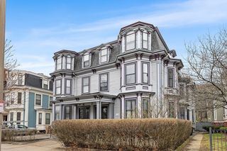 398 Broadway #2A, Somerville, MA 02145