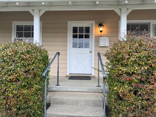 358 Blackstone Dr, San Rafael, CA 94903