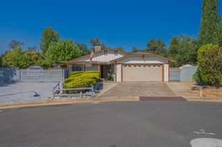 5104 Moon Shadow Ct, Shasta Lake, CA 96019