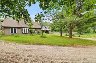 16 Meadow Lane, Lakeville, CT 06039