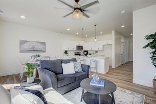 140 Trifecta Ln, Nampa, ID 83651