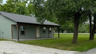 101 Ball St, Alba, MO 64830