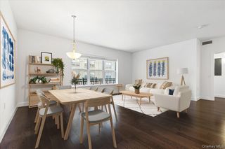 10 Byron Pl #320, Larchmont, NY 10538