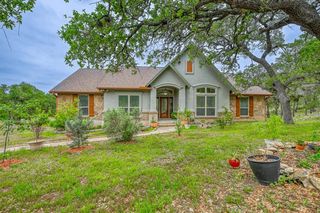 210 Cave Springs Dr, Wimberley, TX 78676