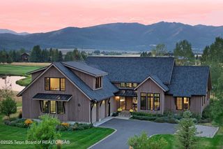 12 Cold Springs Rd, Victor, ID 83455
