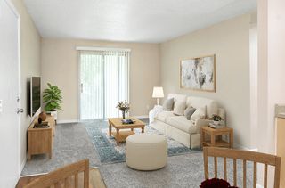 3601 Gene Field Rd #J28, Saint Joseph, MO 64506