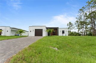 727 Colyer St E, Lehigh Acres, FL 33974