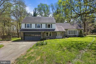 2324 W  Chester Rd, East Fallowfield, PA 19320