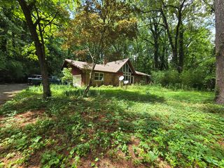 4559 Old Moulton Rd, Decatur, AL 35603
