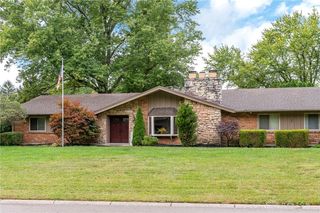 5417 Red Coach Rd, Dayton, OH 45429