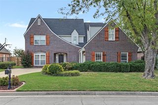 8511 S  100th Pl E, Tulsa, OK 74133