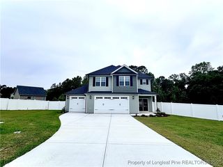 35 Fort McClary Ct, Cameron, NC 28326