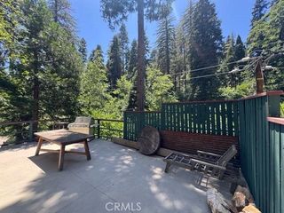 455 Blue Jay Canyon Rd, Blue Jay, CA 92317