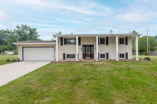 53140 Bowercrest Ct, South Bend, IN 46635