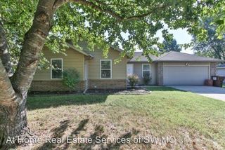 5782 S  Ferguson Ave, Springfield, MO 65810