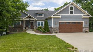 135 Windjammer Estates Dr, Lake Ozark, MO 65049