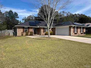 5955 Ashton Woods Cir, Milton, FL 32570