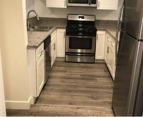 5662 La Mirada Ave #d0cfacd42, Los Angeles, CA 90038
