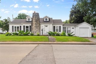 1716 E  B St, Belleville, IL 62221