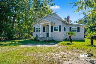 209 W  Magnolia Ave, Foley, AL 36535