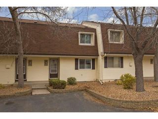 2351 Dorland Pl E, Saint Paul, MN 55119