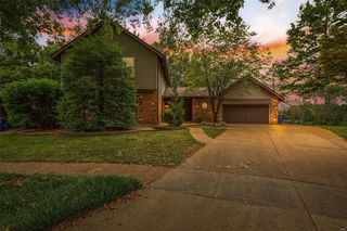 2707 Cree Ct, Saint Louis, MO 63129