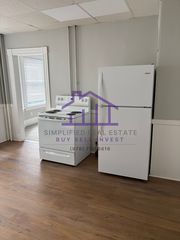 16 Howe St #1, Lewiston, ME 04240