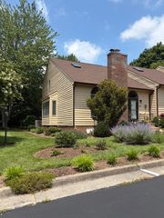 24 Shannon Pl #24, Staunton, VA 24401