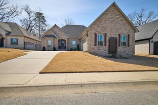 2307 Abigail Dr, Bryant, AR 72019