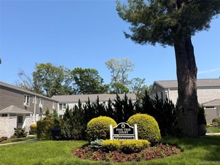 54 Glen Keith Road #L, Glen Cove, NY 11542