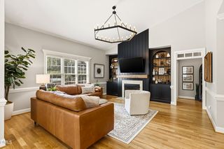 67 Old Grove Ln, Apex, NC 27502