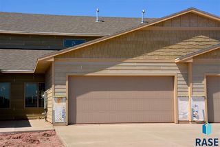 4403 Townsley Pl, Sioux Falls, SD 57108