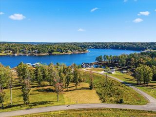 18 Sipsey Rd, Jasper, AL 35504