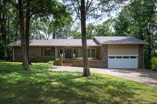 1012 Berwick Trl, Madison, TN 37115