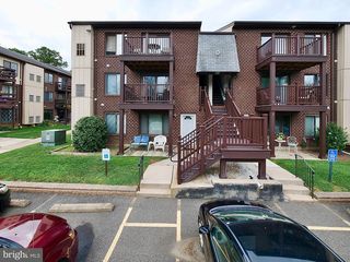 5200 Hilltop Dr #O11, Brookhaven, PA 19015