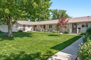 5128 Green Meadow Rd, Kalamazoo, MI 49009