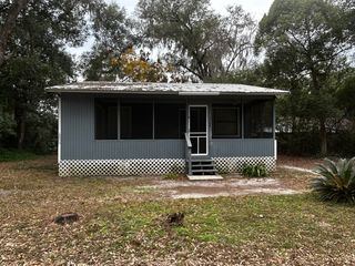 108 Gray Farm Rd, Melrose, FL 32666