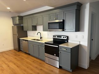 556 N  Hill View Dr, Saratoga Springs, UT 84045