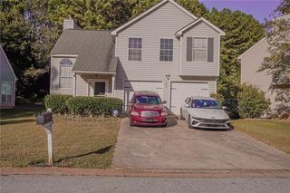 493 E  Lake Dr, Riverdale, GA 30274