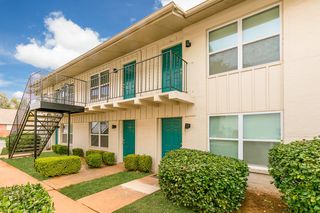 930 S  Boulevard B3 #234, Edmond, OK 73034