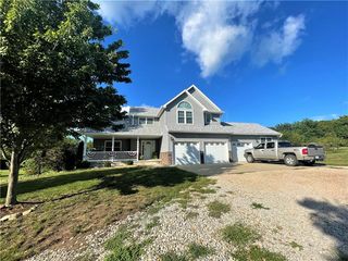 413 SE 281st Rd, Warrensburg, MO 64093