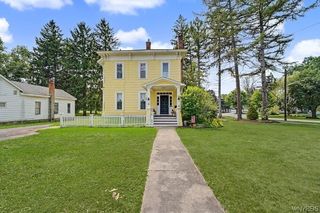 9 Maple Ave, Franklinville, NY 14737