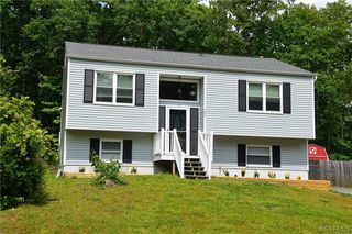 525 Queensway Rd, North Chesterfield, VA 23236