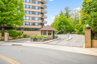25 Rockledge Ave #614E, White Plains, NY 10601