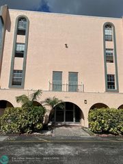4211 NW 41st St #208, Fort Lauderdale, FL 33319