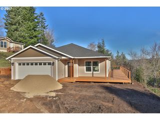 63472 Second Street Loop, Coos Bay, OR 97420